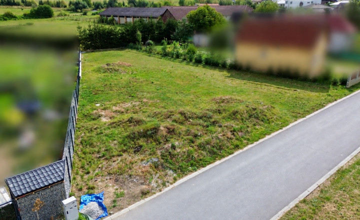 Na predaj tavebný pozemok 1005 m² – Diaková, okres Martin - fotografia 1